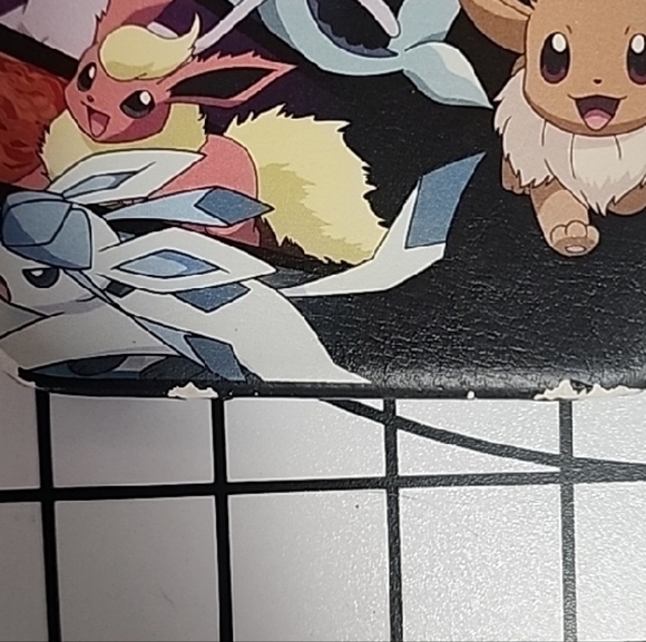 Colorful Pokémon Wallet - Picture 5 of 6